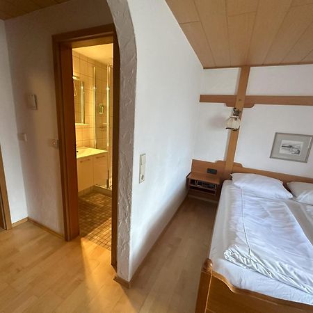Hoehengasthaus Haldenhof Uberlingen Exterior foto